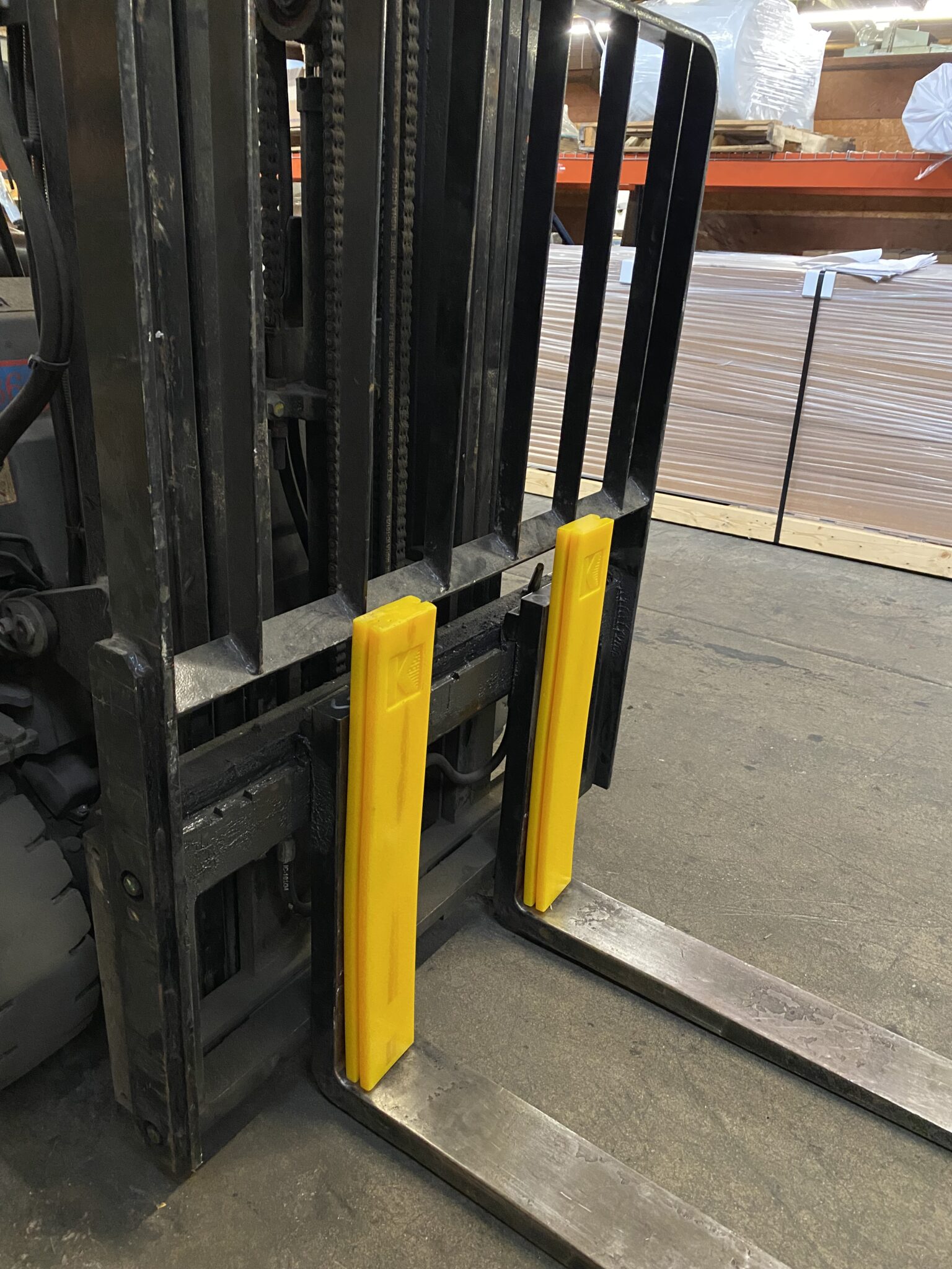 ForkKushion® Lift Truck Bumpers Kastalon Inc